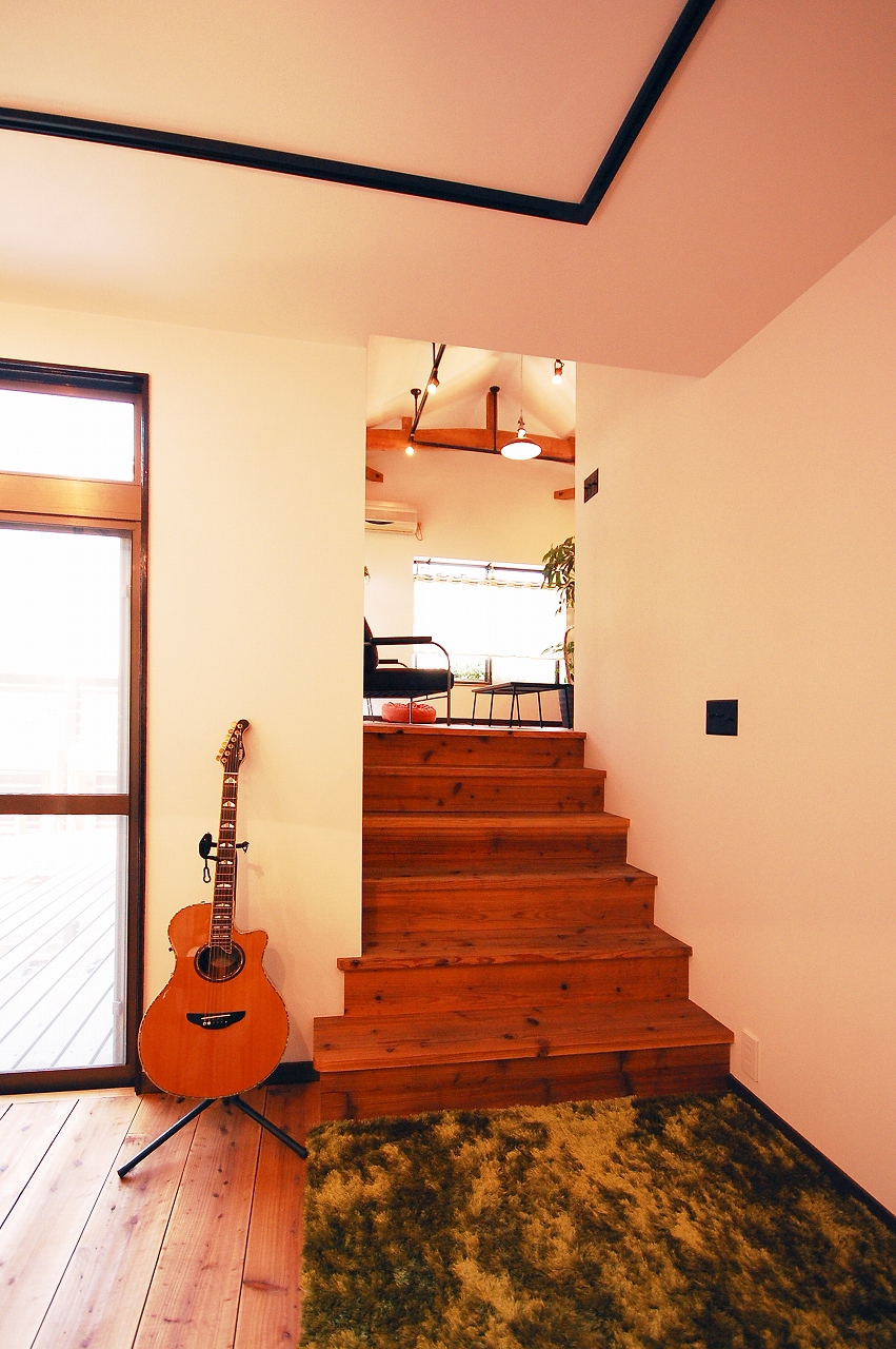 足場板で作るレトロな階段