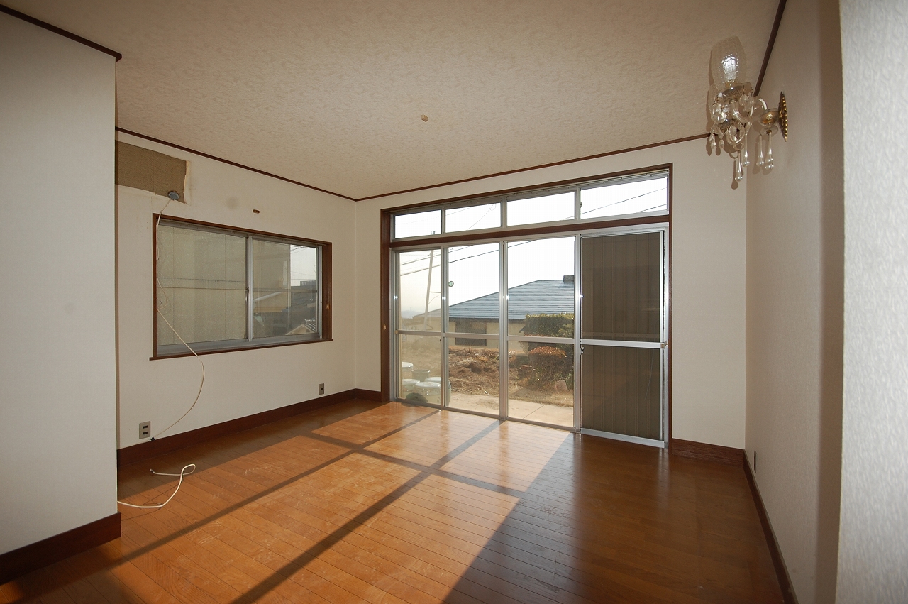 施工前のリビング