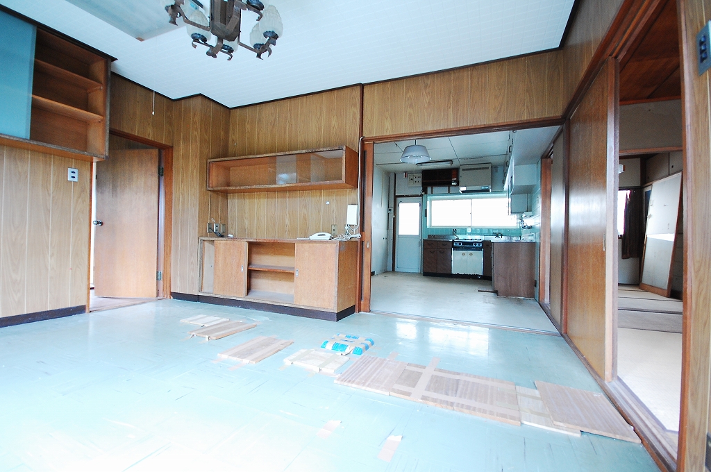 施工前のリビング