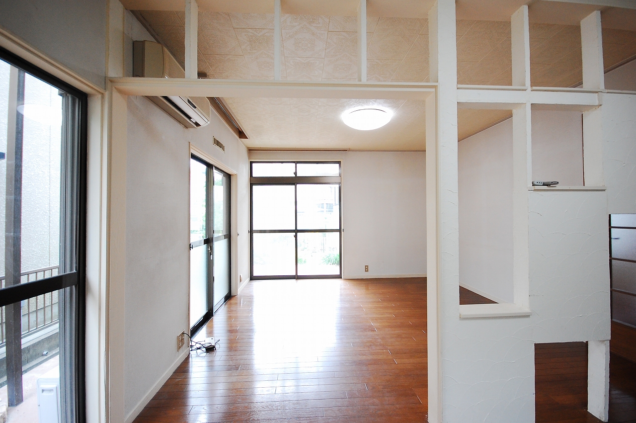 施工前のリビング