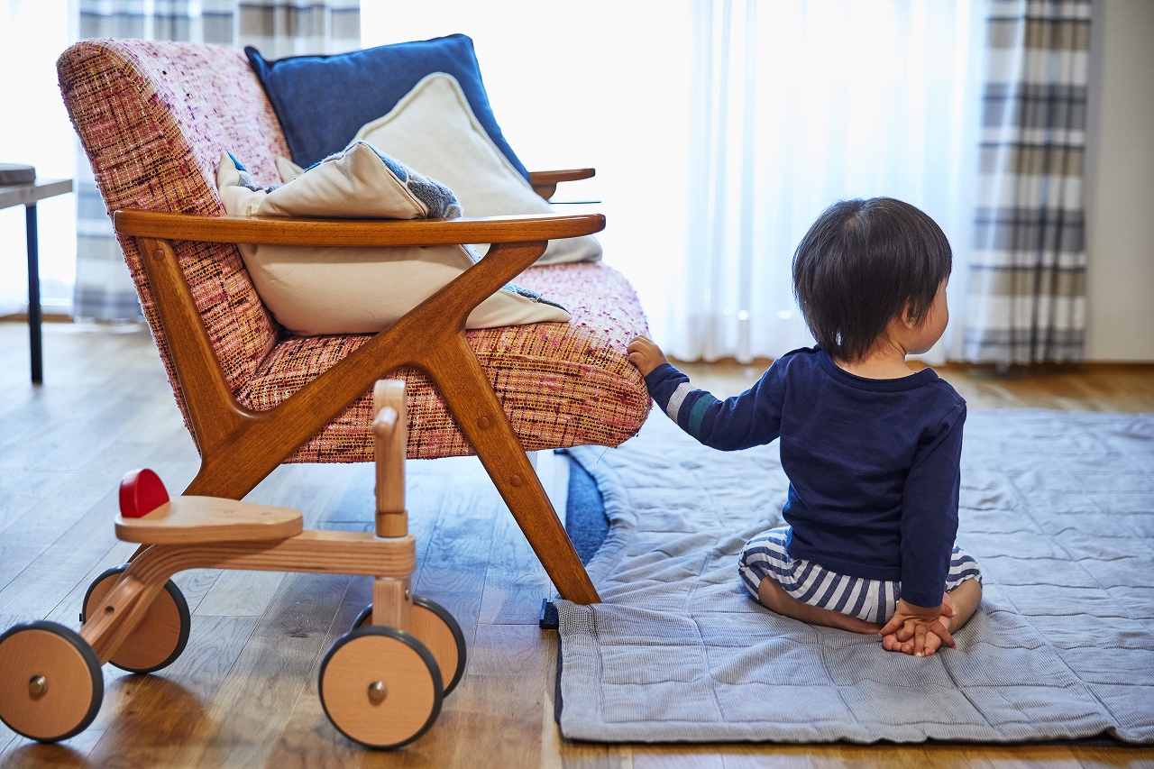 お子様にも安心の天然素材フローリング