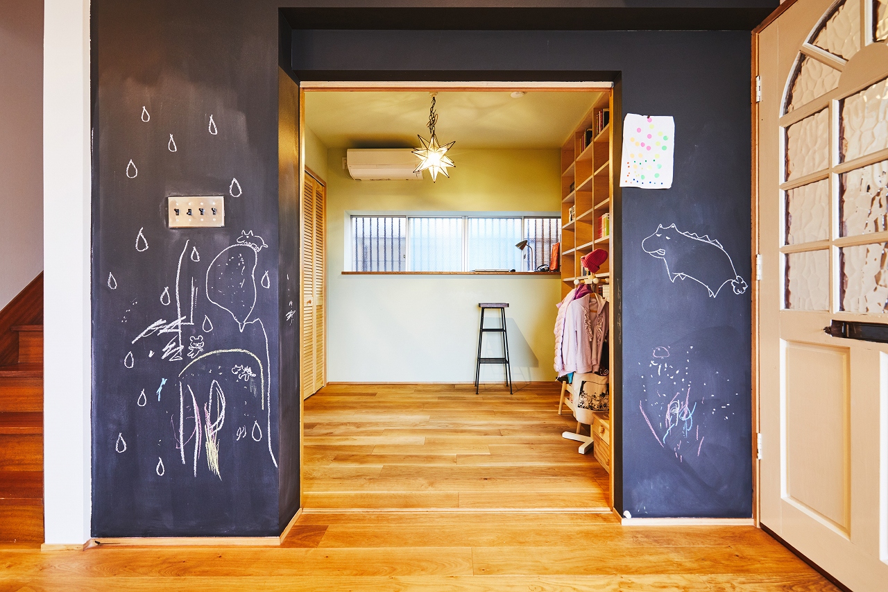 子ども達を小さなアーティストに。