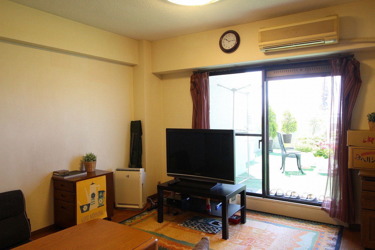 施工前のリビング