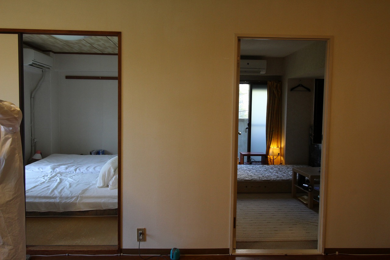 施工前のリビングと洋室