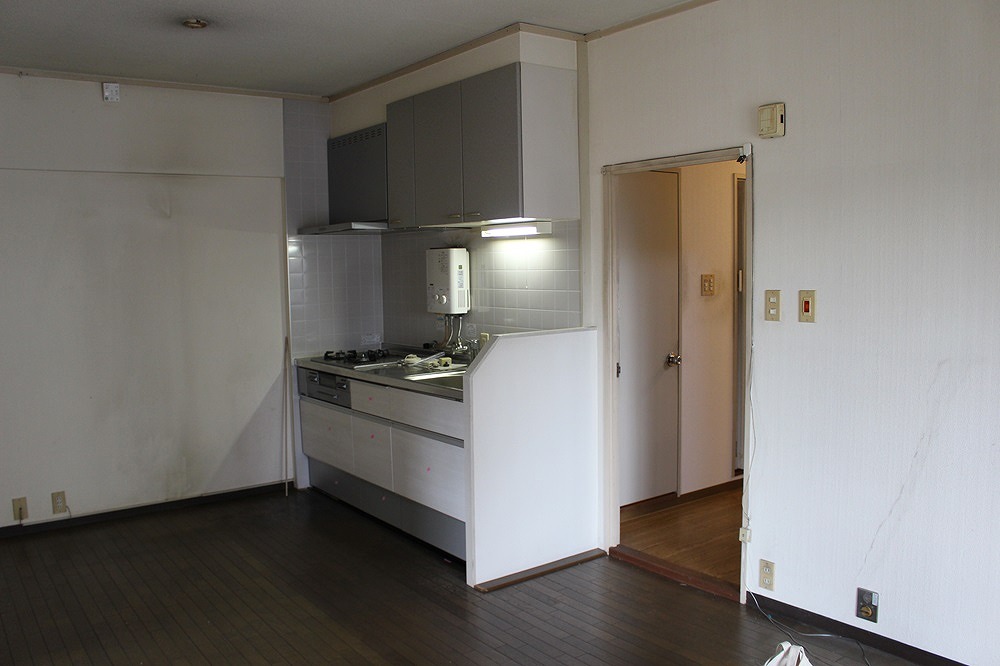 リノベーション前のキッチン